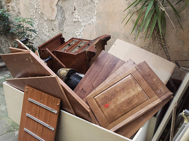 Commercial Cleanout Services in Algonquin, IL